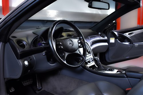 2003 Mercedes-Benz SL55 AMG R230 till salu (bild 43 av 101)