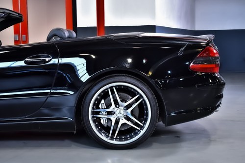 2003 Mercedes-Benz SL55 AMG R230 till salu (bild 82 av 101)
