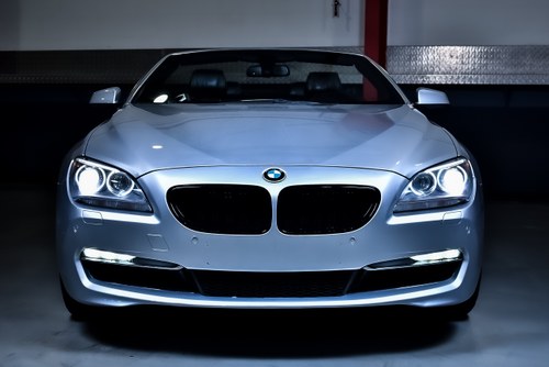 2012 BMW 650i Convertible 4,4L V8 Te koop (foto 4 van 91)