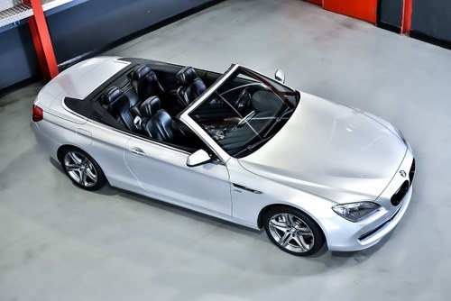 2012 BMW 650i Convertible 4,4L V8 Te koop (foto 14 van 91)