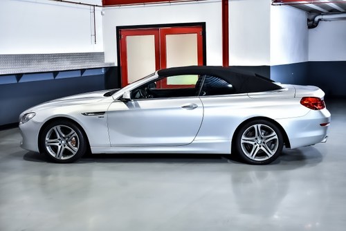 2012 BMW 650i Convertible 4,4L V8 Te koop (foto 30 van 91)