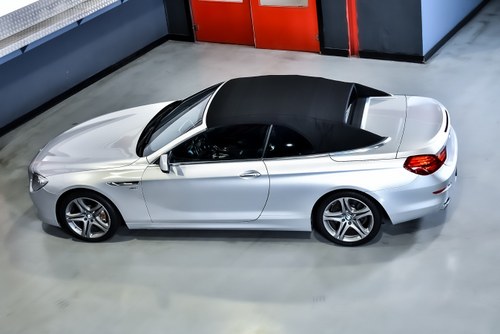 2012 BMW 650i Convertible 4,4L V8 Te koop (foto 33 van 91)