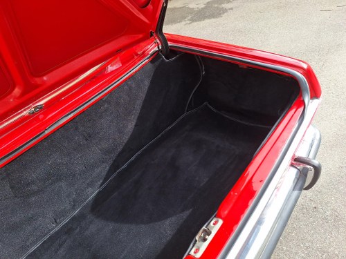 1983 Mercedes-Benz 280 SL R107 till salu (bild 52 av 100)
