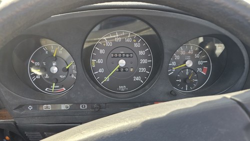 1983 Mercedes-Benz 280 SL R107 till salu (bild 30 av 100)