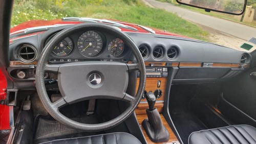 1983 Mercedes-Benz 280 SL R107 till salu (bild 29 av 100)