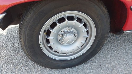1983 Mercedes-Benz 280 SL R107 till salu (bild 27 av 100)
