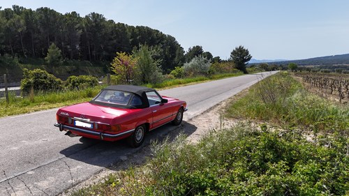 1983 Mercedes-Benz 280 SL R107 till salu (bild 19 av 100)
