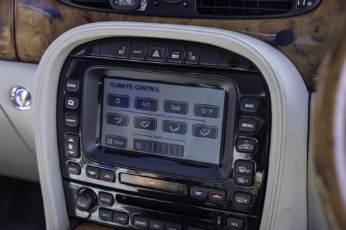 2004 Jaguar Super V8 LWB For Sale (picture 85 of 179)