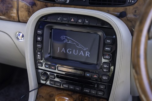 2004 Jaguar Super V8 LWB For Sale (picture 86 of 179)