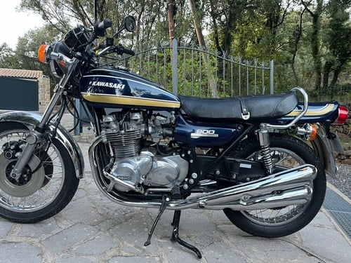1975 Kawasaki Z1 à vendre (picture 2 of 27)