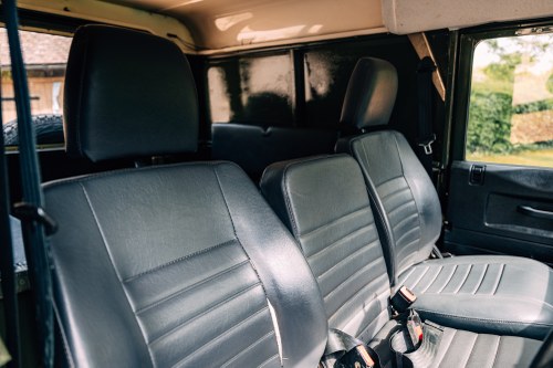 1992 Land Rover Defender 90 2.5 Petrol For Sale (picture 43 of 139)