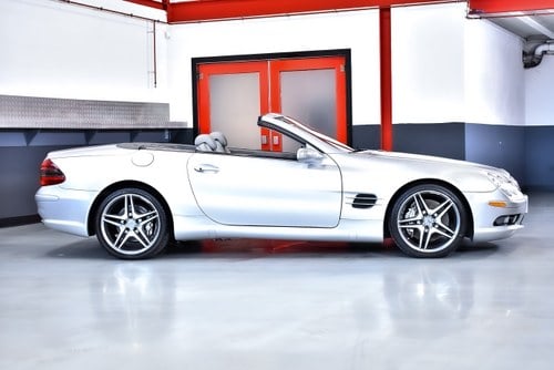 2005 Mercedes-Benz SL55 AMG till salu (bild 8 av 112)