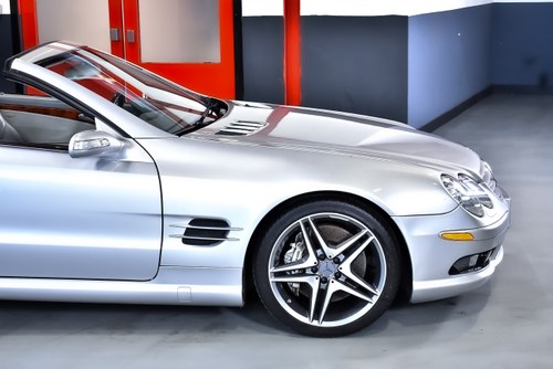 2005 Mercedes-Benz SL55 AMG till salu (bild 41 av 112)