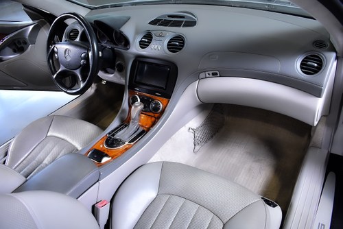 2005 Mercedes-Benz SL55 AMG till salu (bild 67 av 112)