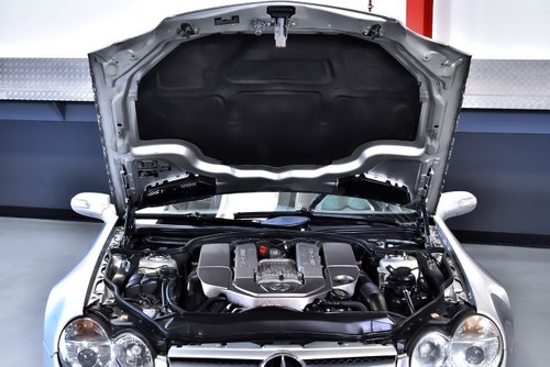 2005 Mercedes-Benz SL55 AMG till salu (bild 101 av 112)