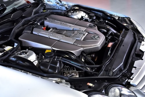 2005 Mercedes-Benz SL55 AMG till salu (bild 102 av 112)