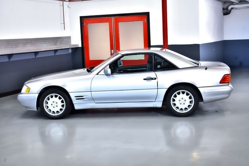 1998 Mercedes-Benz SL500 R129 till salu (bild 32 av 111)