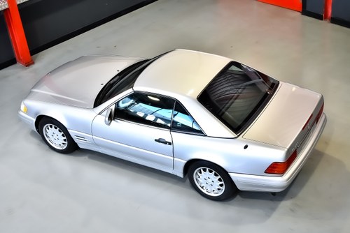 1998 Mercedes-Benz SL500 R129 till salu (bild 31 av 111)