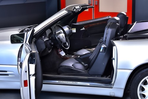 1998 Mercedes-Benz SL500 R129 till salu (bild 39 av 111)
