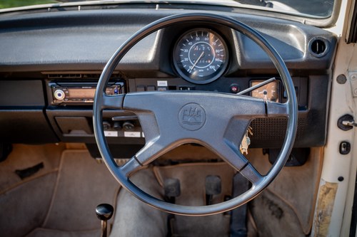 1978 Volkswagen Beetle 1303LS Karmann Cabriolet For Sale (picture 77 of 218)