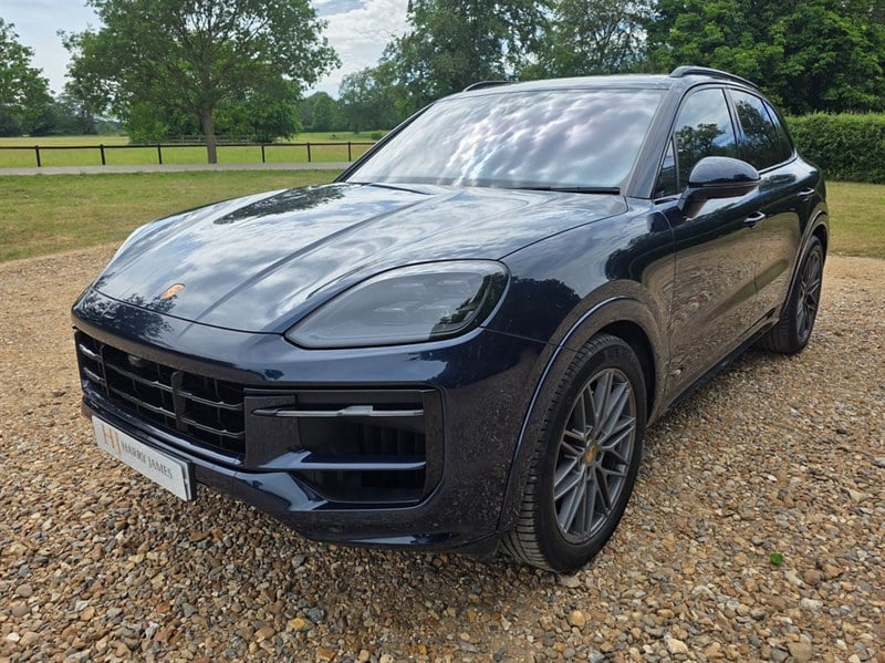 2023 Porsche Cayenne - 1 2023 Porsche Cayenne - 1