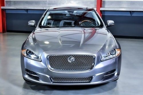 2012 Jaguar XJ Saloon 5,0L V8 zum Verkauf (Bild 2 von 77)