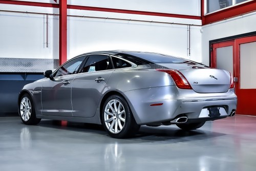 2012 Jaguar XJ Saloon 5,0L V8 zum Verkauf (Bild 23 von 77)