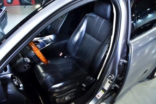 2012 Jaguar XJ Saloon 5,0L V8 zum Verkauf (Bild 34 von 77)