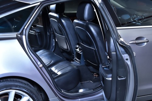 2012 Jaguar XJ Saloon 5,0L V8 zum Verkauf (Bild 46 von 77)