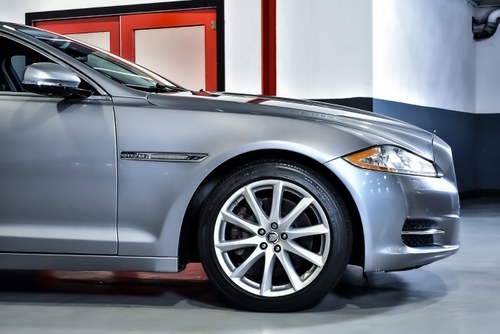 2012 Jaguar XJ Saloon 5,0L V8 zum Verkauf (Bild 56 von 77)