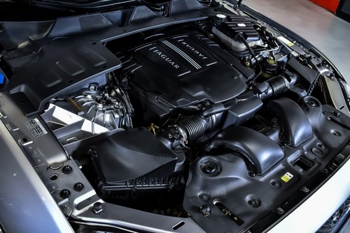 2012 Jaguar XJ Saloon 5,0L V8 zum Verkauf (Bild 72 von 77)