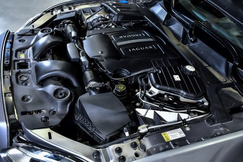 2012 Jaguar XJ Saloon 5,0L V8 zum Verkauf (Bild 75 von 77)