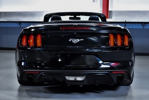 2016 Ford Mustang Ecoboost Convertible 2.3 Te koop (foto 11 van 86)
