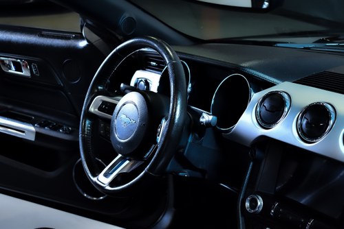 2016 Ford Mustang Ecoboost Convertible 2.3 Te koop (foto 45 van 86)
