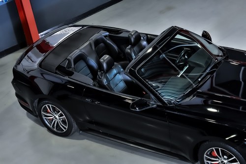 2016 Ford Mustang Ecoboost Convertible 2.3 Te koop (foto 67 van 86)