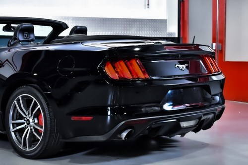 2016 Ford Mustang Ecoboost Convertible 2.3 Te koop (foto 73 van 86)