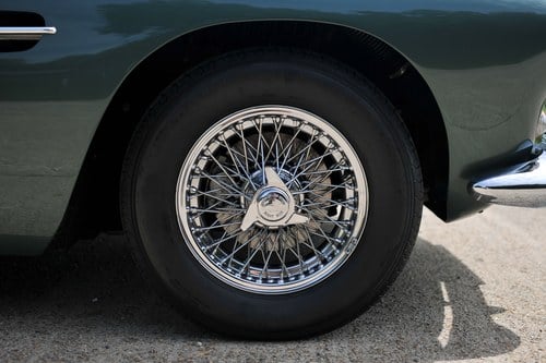 1963 Aston Martin DB4 Series V 4.7L RSW Sports Saloon zum Verkauf (Bild 12 von 134)