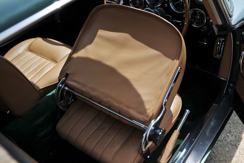 1963 Aston Martin DB4 Series V 4.7L RSW Sports Saloon zum Verkauf (Bild 31 von 134)