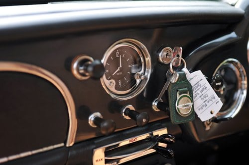 1963 Aston Martin DB4 Series V 4.7L RSW Sports Saloon zum Verkauf (Bild 44 von 134)