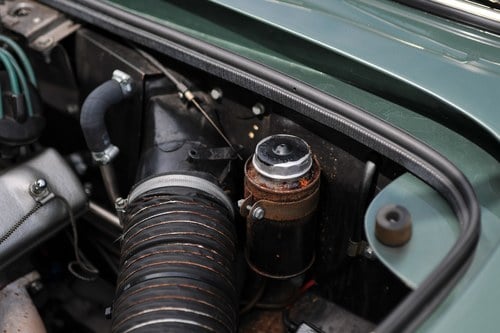 1963 Aston Martin DB4 Series V 4.7L RSW Sports Saloon zum Verkauf (Bild 97 von 134)