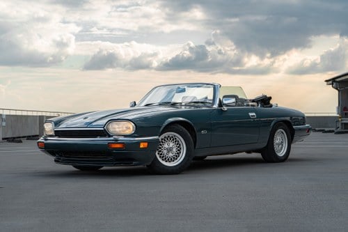 1994 Jaguar XJS 4.0 Convertible till salu (bild 2 av 90)