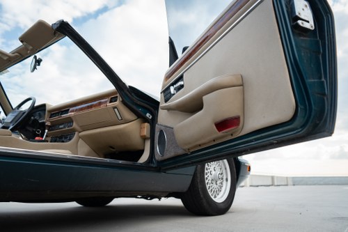 1994 Jaguar XJS 4.0 Convertible till salu (bild 17 av 90)