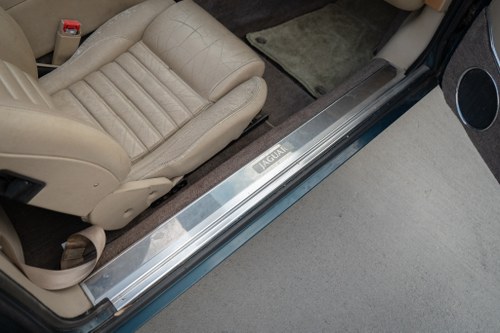 1994 Jaguar XJS 4.0 Convertible till salu (bild 21 av 90)