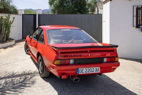 1983 Opel Manta GTE till salu (bild 9 av 87)