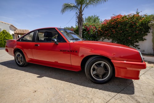 1983 Opel Manta GTE till salu (bild 4 av 87)