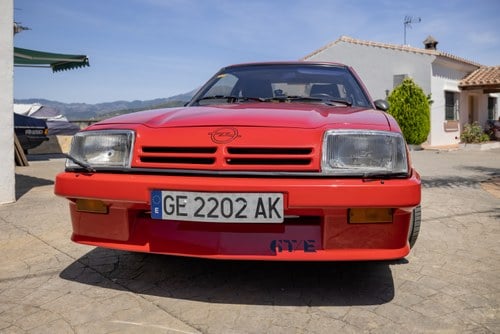 1983 Opel Manta GTE till salu (bild 15 av 87)