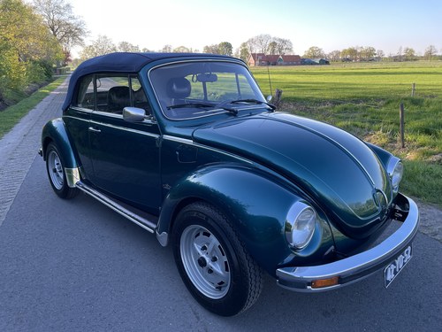 1976 Volkswagen Beetle Karmann Convertible En venta (imagen 36 de 154)