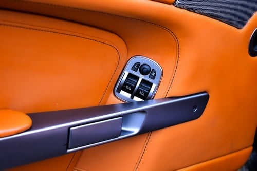 2006 Aston Martin DB9 Volante In vendita (immagine 37 di 128)