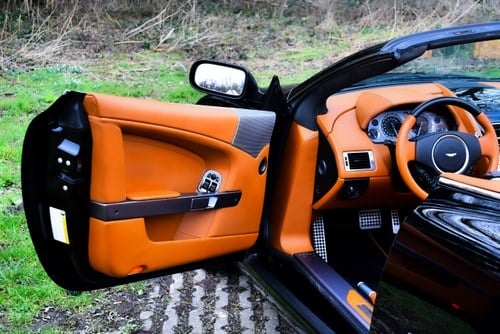 2006 Aston Martin DB9 Volante In vendita (immagine 38 di 128)