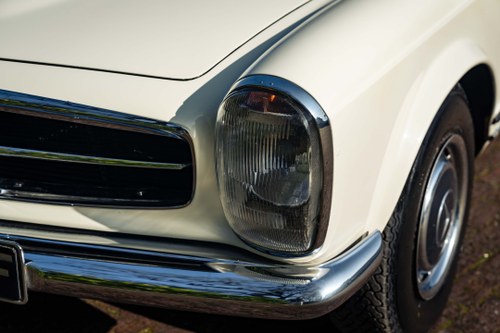 1967 Mercedes-Benz 250 SL Pagoda W113 For Sale (picture 31 of 40)